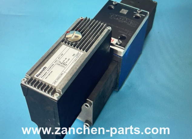 Rexroth R900556812 Proportional Directional Valve 4WRSE10V1-80-3XG24K0A1V
